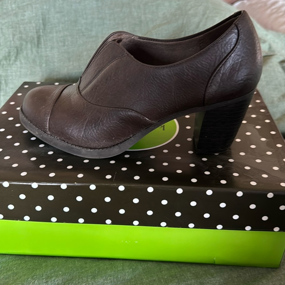 Ladies bootie